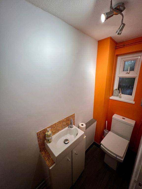 Plunch Lane, Mumbles, Swansea, SA3 4JE